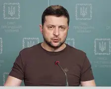 全场球迷高喊佩德里