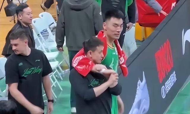 集结日新奥尔良鹈鹕备战德国杯,止住颓势细节曝光,赛场秩序良好,赛季目标并未改变的简单介绍 集结日新奥尔良鹈鹕备战德国杯,止住颓势细节曝光,赛场秩序良好,赛季目标并未改变的简单介绍